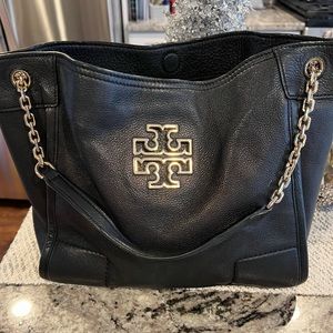Tory Burch Shoulder Bag with chain straps